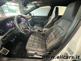 VOLKSWAGEN Golf usata, con Autoradio