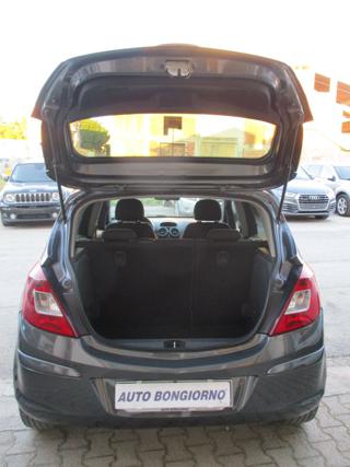 OPEL Corsa usata, con Servosterzo