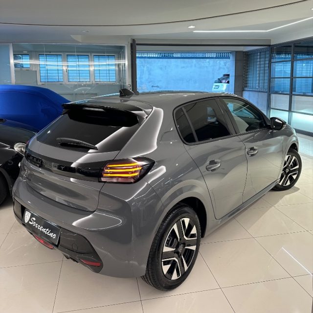 PEUGEOT 208 usata, con Boardcomputer