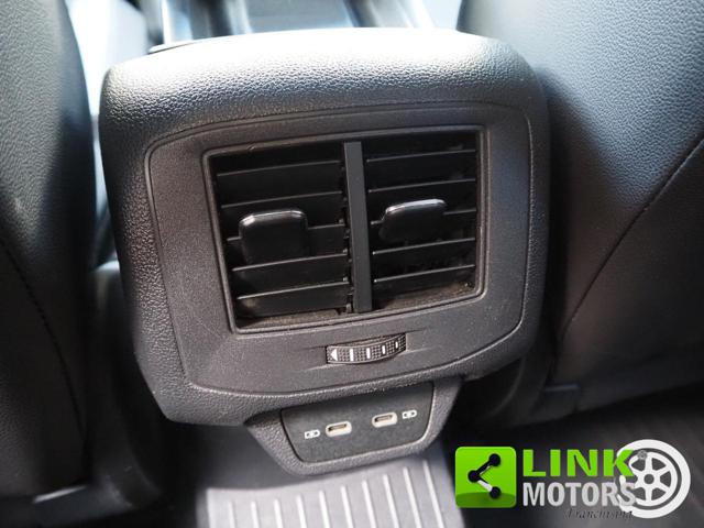 VOLKSWAGEN T-Roc usata 42