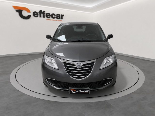 LANCIA Ypsilon usata, con Airbag