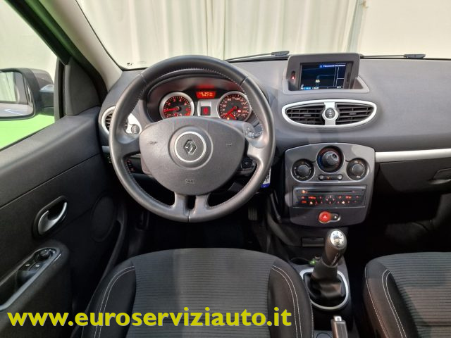 RENAULT Clio usata 14