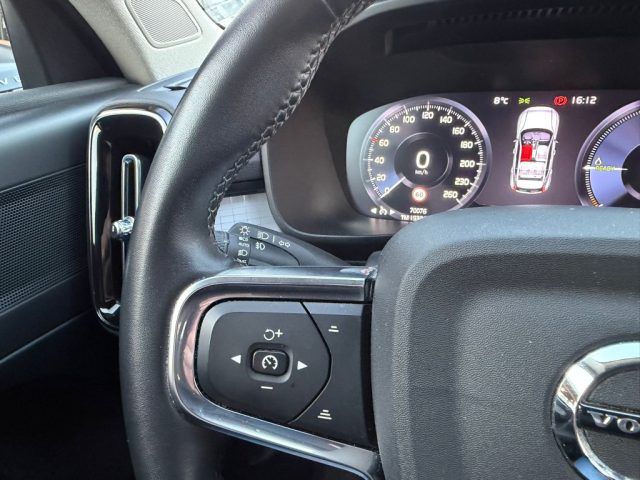 VOLVO XC40 usata, con Cronologia tagliandi