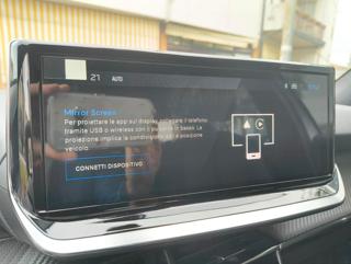 PEUGEOT 2008 usata, con Chiusura centralizzata