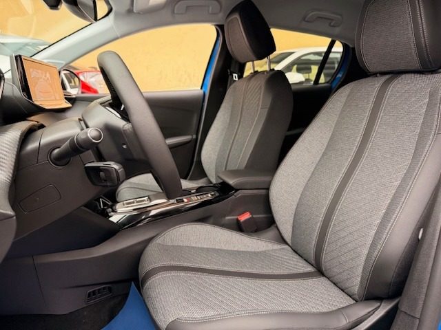 PEUGEOT 208 usata, con Controllo trazione