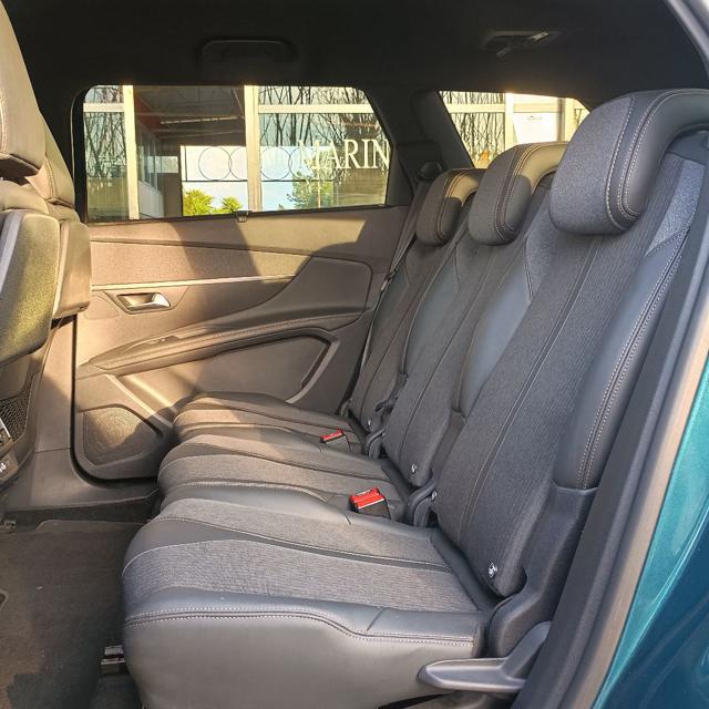 PEUGEOT 5008 usata, con Chiusura centralizzata
