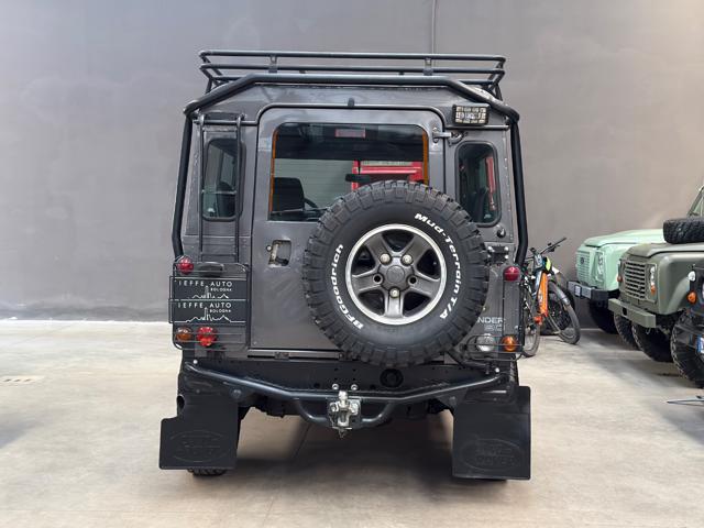LAND ROVER Defender usata, con Fendinebbia