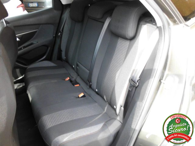 PEUGEOT 3008 usata, con Cruise Control