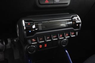 SUZUKI Ignis usata 10