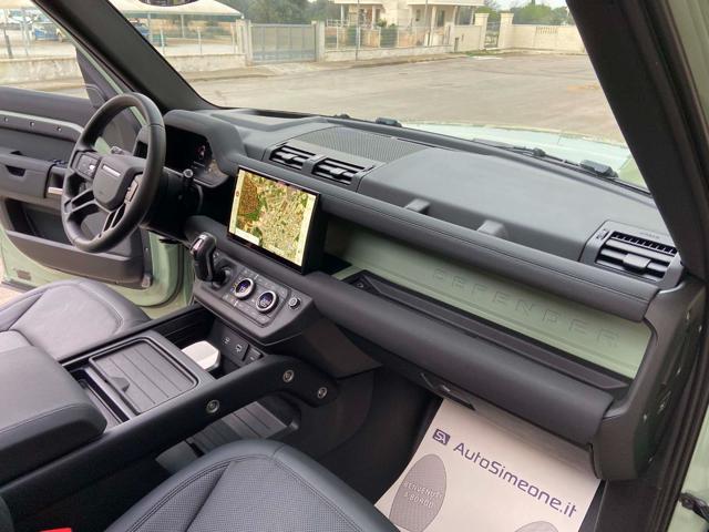 LAND ROVER Defender usata, con Cronologia tagliandi