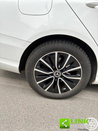 MERCEDES-BENZ C 220 usata, con Climatizzatore