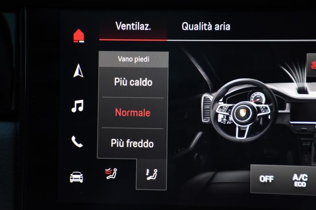 PORSCHE Cayenne usata, con Sensori di parcheggio anteriori