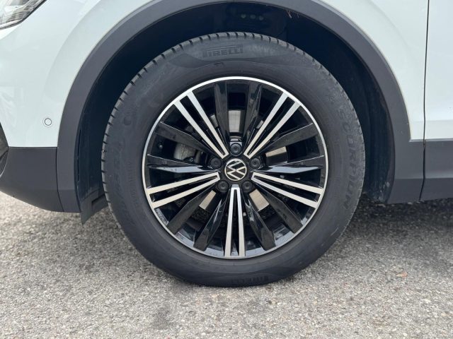 VOLKSWAGEN Tiguan usata, con Autoradio