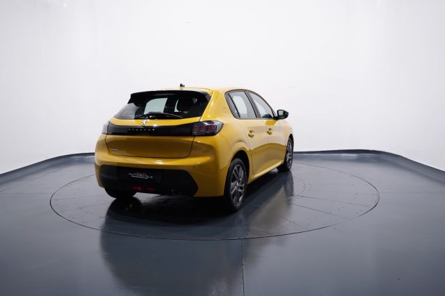 PEUGEOT 208 usata, con Autoradio