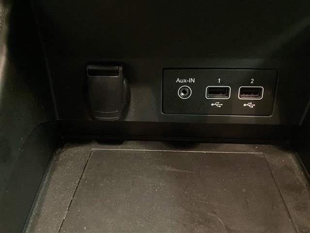 RENAULT Captur usata 19