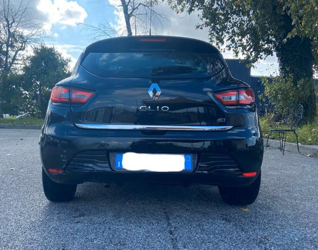 RENAULT Clio usata, con Autoradio