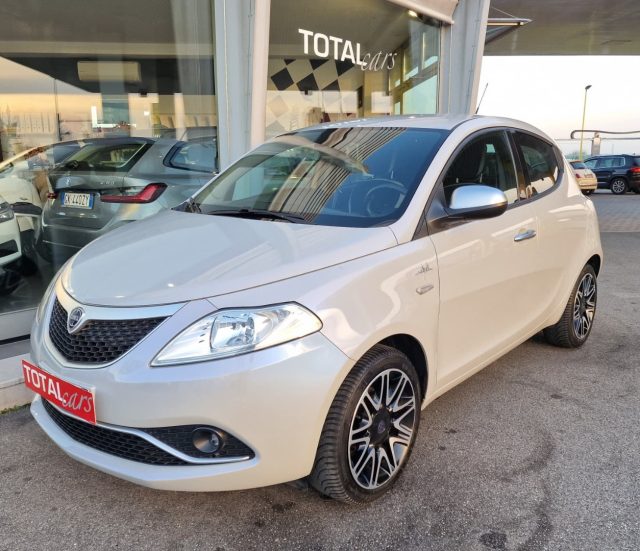LANCIA Ypsilon usata, con Airbag Passeggero