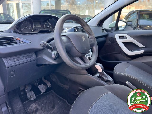 PEUGEOT 208 usata, con Alzacristalli elettrici