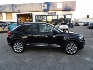 VOLKSWAGEN T-Roc usata, con Autoradio