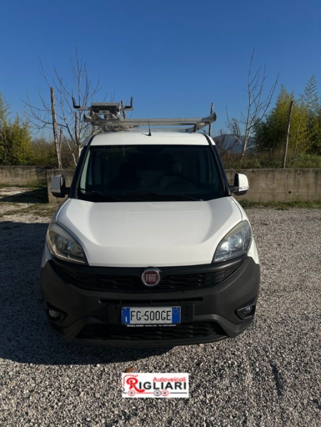 FIAT Doblo usata, con USB