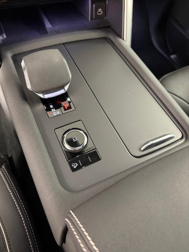 LAND ROVER Discovery usata, con Cruise Control