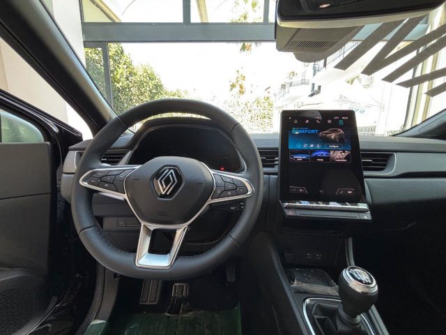 RENAULT Captur usata, con Touch screen