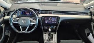VOLKSWAGEN Passat Variant usata, con Leve al volante