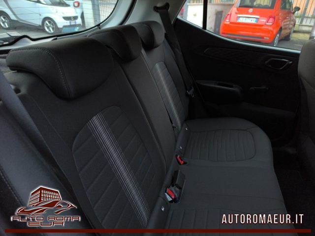 HYUNDAI i10 usata, con ESP