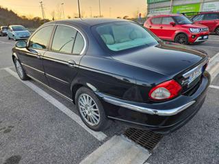 JAGUAR X-Type usata, con Alzacristalli elettrici