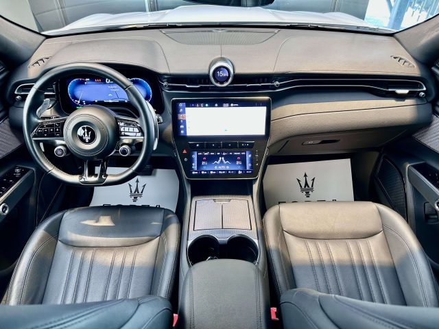 MASERATI Grecale usata, con Sistema di navigazione