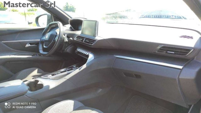 PEUGEOT 3008 usata, con Fari LED