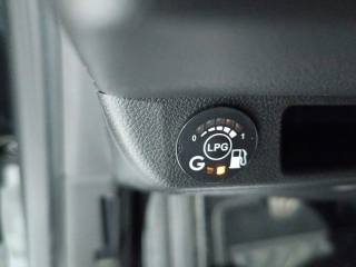 RENAULT Clio usata, con Sensore di luce