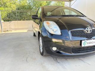 TOYOTA Yaris usata 44
