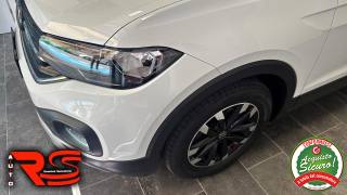 VOLKSWAGEN T-Cross usata, con Park Distance Control