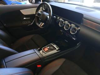MERCEDES-BENZ CLA 180 usata, con Fari LED