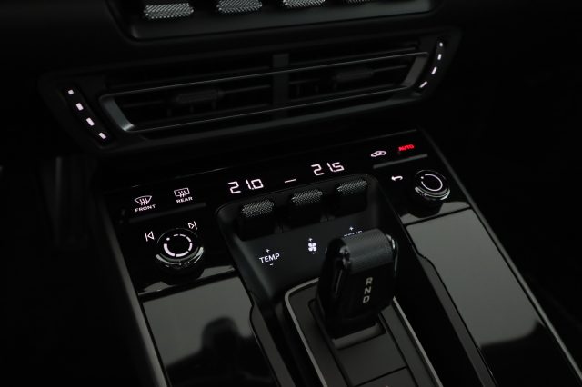 PORSCHE 911 usata 17