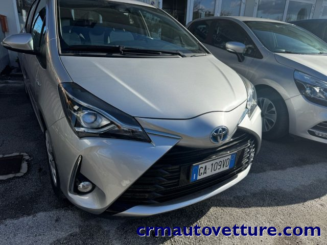 TOYOTA Yaris usata, con Autoradio