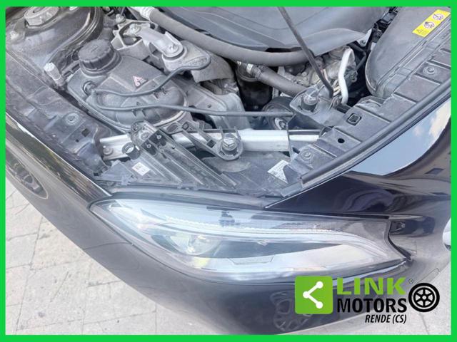 MERCEDES-BENZ GLA 200 usata, con Apple CarPlay