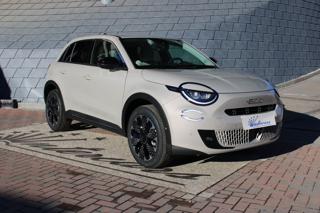 FIAT 600 Hybrid 110 CV DCT MHEV La Prima II