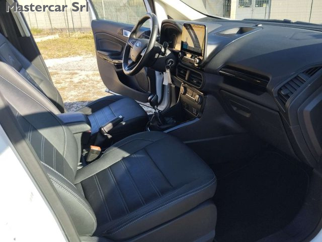FORD EcoSport usata, con Controllo automatico clima