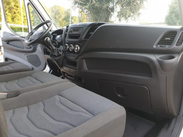 IVECO Daily usata, con Boardcomputer