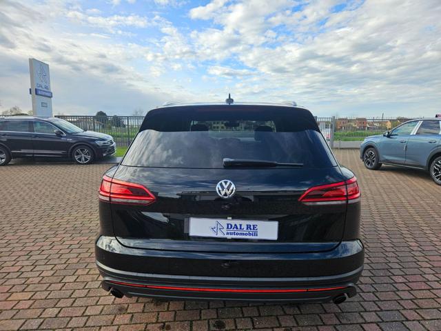 VOLKSWAGEN Touareg usata, con Boardcomputer