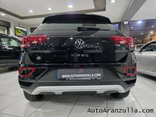VOLKSWAGEN T-Roc usata, con Volante multifunzione