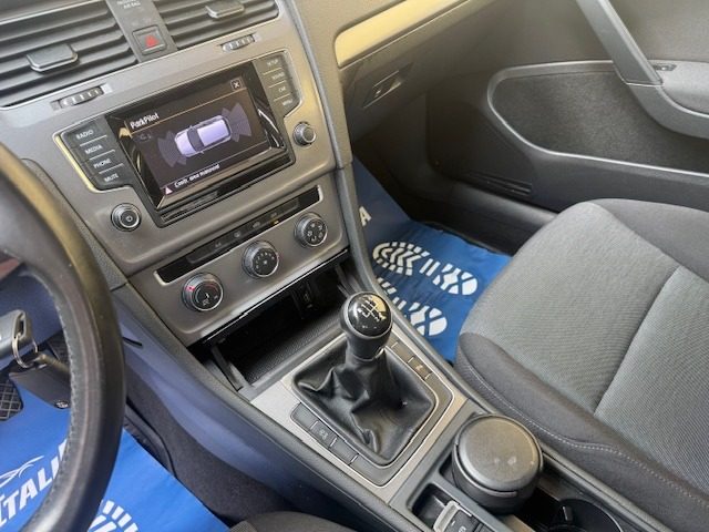 VOLKSWAGEN Golf usata, con Controllo trazione