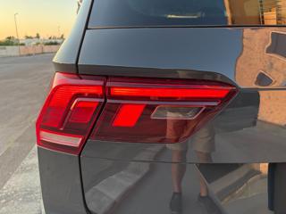 VOLKSWAGEN Tiguan usata, con Bracciolo
