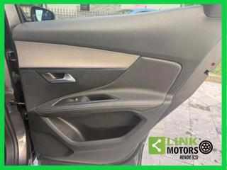 PEUGEOT 3008 usata, con Tetto panorama