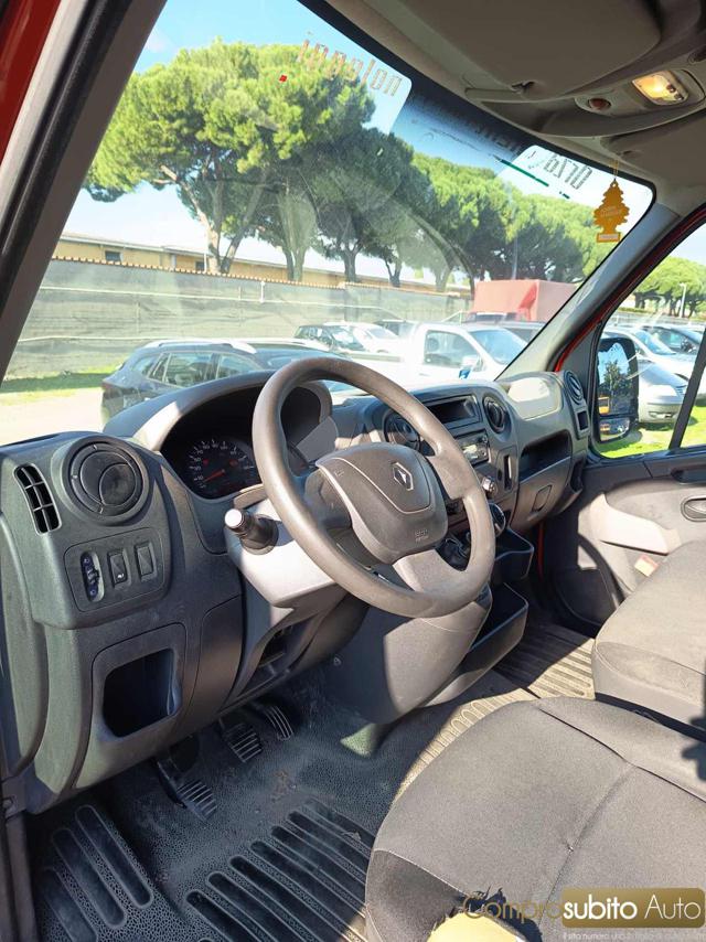 RENAULT Master usata 13