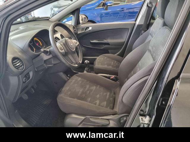 OPEL Corsa usata, con Controllo trazione