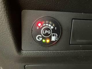 RENAULT Captur usata, con Isofix