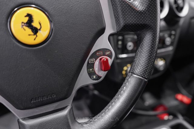 FERRARI F430 usata 22